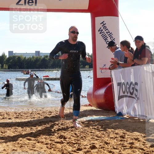 07.09.2025 - 19. Norderstedt Triathlon Luisa Fischer http://msf.ph/oto/8751951 07.09.2025 15:32:03 Schwimmen 485, 518, 532, 552, 1071 meine-sportfotos.de