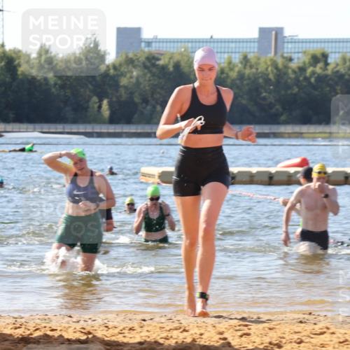 07.09.2025 - 19. Norderstedt Triathlon Luisa Fischer http://msf.ph/oto/8751961 07.09.2025 11:20:42 Schwimmen 140, 731, 845, 1372 meine-sportfotos.de