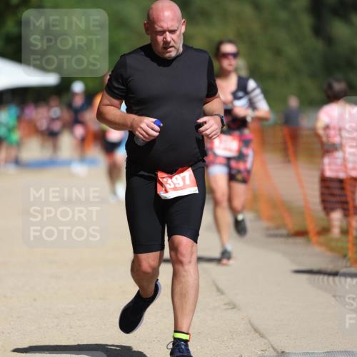 07.09.2025 - 19. Norderstedt Triathlon Michael Strokosch http://msf.ph/oto/8751976 07.09.2025 12:45:42 Laufen 184, 245, 267, 816, 1386, 1397 meine-sportfotos.de