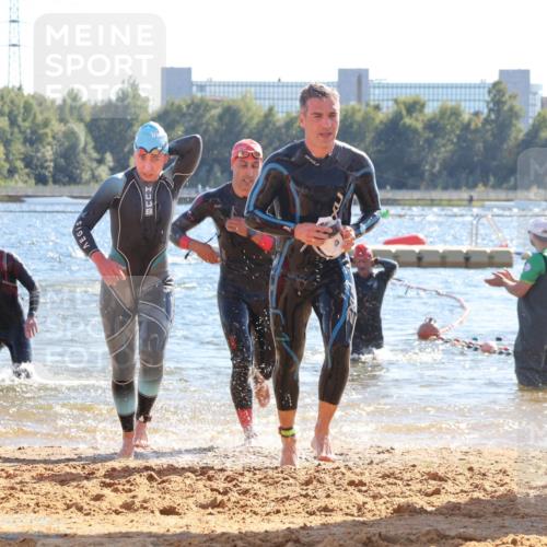 07.09.2025 - 19. Norderstedt Triathlon Luisa Fischer http://msf.ph/oto/8751980 07.09.2025 15:32:07 Schwimmen 485, 518, 532, 552, 1071 meine-sportfotos.de