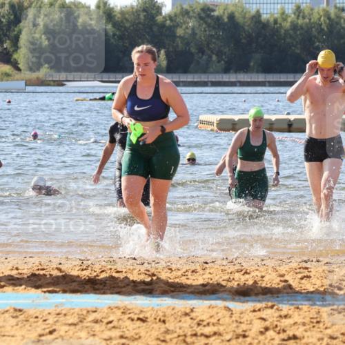 07.09.2025 - 19. Norderstedt Triathlon Luisa Fischer http://msf.ph/oto/8752001 07.09.2025 11:20:47 Schwimmen 138, 140, 720, 1372 meine-sportfotos.de