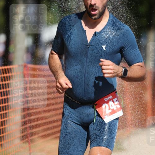 07.09.2025 - 19. Norderstedt Triathlon Michael Strokosch http://msf.ph/oto/8752004 07.09.2025 12:45:49 Laufen 226, 245, 1246, 1329, 1386 meine-sportfotos.de