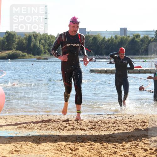 07.09.2025 - 19. Norderstedt Triathlon Luisa Fischer http://msf.ph/oto/8752022 07.09.2025 15:32:12 Schwimmen 483, 485, 518, 526, 552, 1071 meine-sportfotos.de