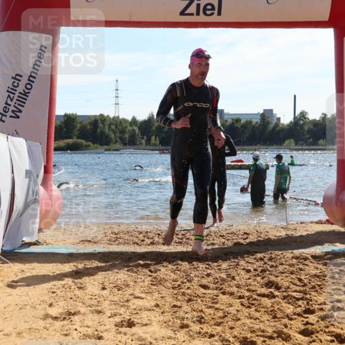 07.09.2025 - 19. Norderstedt Triathlon Luisa Fischer http://msf.ph/oto/8752037 07.09.2025 15:32:14 Schwimmen 483, 485, 518, 526, 552, 1071 meine-sportfotos.de
