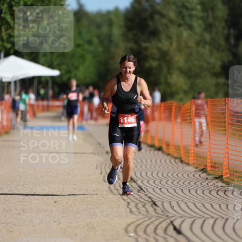 07.09.2025 - 19. Norderstedt Triathlon Michael Strokosch http://msf.ph/oto/8752045 07.09.2025 10:35:28 Laufen 1146 meine-sportfotos.de