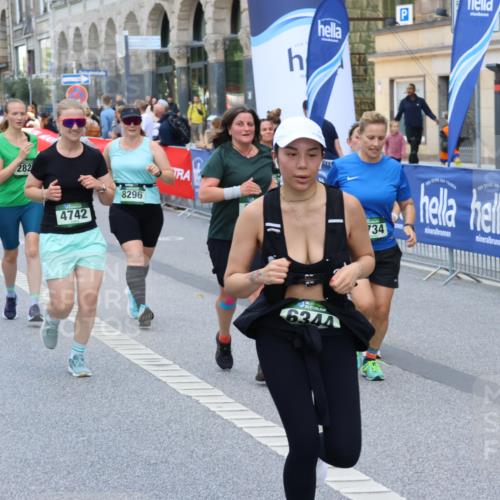 07.09.2025 - BARMER Alsterlauf Strokosch-Dieckow http://msf.ph/oto/8752046 07.09.2025 10:15:01 Ziel 2158, 2651, 2674, 2705, 2936, 3132, 3133, 3243, 3548, 3703, 3885, 3886, 4024, 4177, 4442, 4443, 4556, 4756, 4757, 4878, 4879, 5291, 5631, 5952, 6194, 8482 meine-sportfotos.de