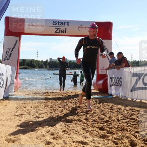 07.09.2025 - 19. Norderstedt Triathlon Luisa Fischer http://msf.ph/oto/8752047 07.09.2025 15:32:15 Schwimmen 483, 485, 518, 526, 552, 1071 meine-sportfotos.de