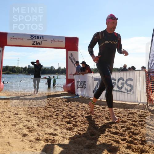 07.09.2025 - 19. Norderstedt Triathlon Luisa Fischer http://msf.ph/oto/8752053 07.09.2025 15:32:15 Schwimmen 483, 485, 518, 526, 552, 1071 meine-sportfotos.de