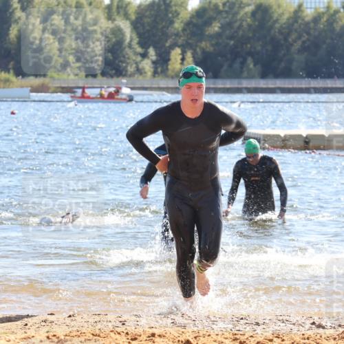 07.09.2025 - 19. Norderstedt Triathlon Luisa Fischer http://msf.ph/oto/8752073 07.09.2025 15:32:27 Schwimmen 488, 526, 548 meine-sportfotos.de