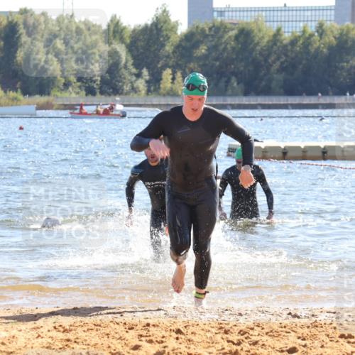 07.09.2025 - 19. Norderstedt Triathlon Luisa Fischer http://msf.ph/oto/8752076 07.09.2025 15:32:27 Schwimmen 488, 526, 548 meine-sportfotos.de