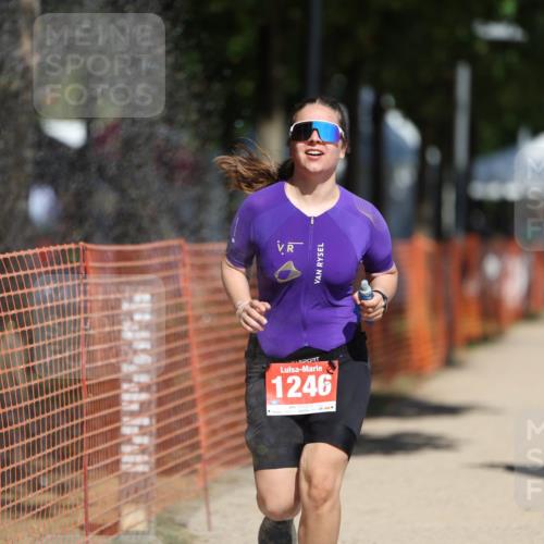 07.09.2025 - 19. Norderstedt Triathlon Michael Strokosch http://msf.ph/oto/8752077 07.09.2025 12:45:53 Laufen 226, 1246, 1329 meine-sportfotos.de