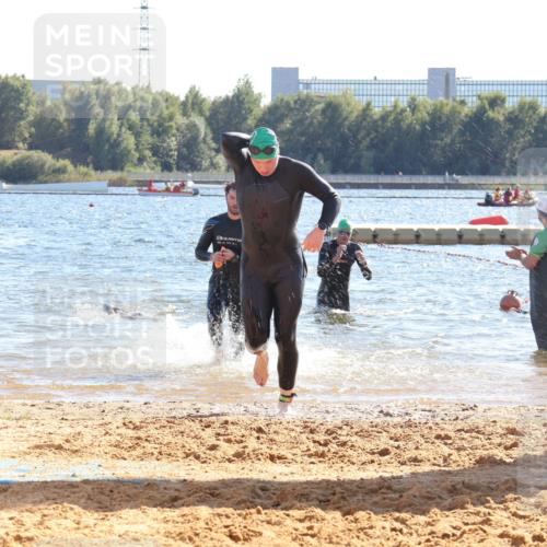 07.09.2025 - 19. Norderstedt Triathlon Luisa Fischer http://msf.ph/oto/8752083 07.09.2025 15:32:28 Schwimmen 488, 526, 548 meine-sportfotos.de
