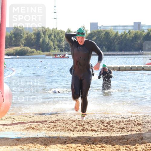 07.09.2025 - 19. Norderstedt Triathlon Luisa Fischer http://msf.ph/oto/8752091 07.09.2025 15:32:29 Schwimmen 488, 526, 548 meine-sportfotos.de