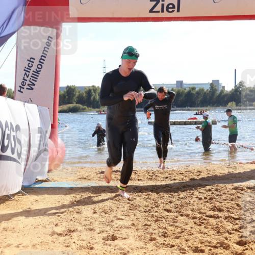 07.09.2025 - 19. Norderstedt Triathlon Luisa Fischer http://msf.ph/oto/8752110 07.09.2025 15:32:31 Schwimmen 488, 548 meine-sportfotos.de