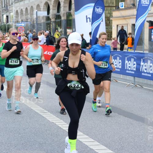 07.09.2025 - BARMER Alsterlauf Strokosch-Dieckow http://msf.ph/oto/8752117 07.09.2025 10:15:00 Ziel 2158, 2651, 2674, 2705, 2936, 3132, 3133, 3243, 3548, 3703, 3885, 3886, 4024, 4177, 4442, 4443, 4556, 4756, 4757, 4878, 4879, 5134, 5291, 5631, 5952, 6194, 8482 meine-sportfotos.de