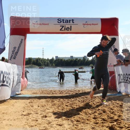 07.09.2025 - 19. Norderstedt Triathlon Luisa Fischer http://msf.ph/oto/8752126 07.09.2025 15:32:33 Schwimmen 488, 543, 548 meine-sportfotos.de