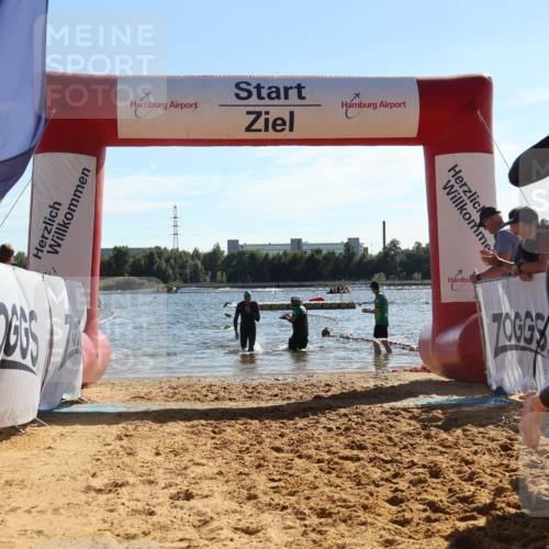 07.09.2025 - 19. Norderstedt Triathlon Luisa Fischer http://msf.ph/oto/8752133 07.09.2025 15:32:34 Schwimmen 488, 543, 548 meine-sportfotos.de