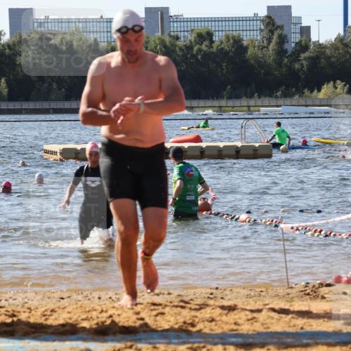 07.09.2025 - 19. Norderstedt Triathlon Luisa Fischer http://msf.ph/oto/8752140 07.09.2025 11:21:29 Schwimmen 748, 779, 860 meine-sportfotos.de
