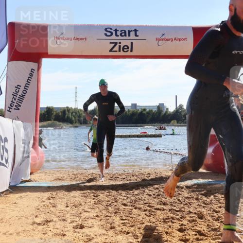 07.09.2025 - 19. Norderstedt Triathlon Luisa Fischer http://msf.ph/oto/8752182 07.09.2025 15:32:40 Schwimmen 488, 529, 543, 548 meine-sportfotos.de