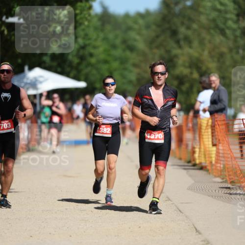 07.09.2025 - 19. Norderstedt Triathlon Michael Strokosch http://msf.ph/oto/8752183 07.09.2025 12:46:04 Laufen 703, 1370, 1382 meine-sportfotos.de