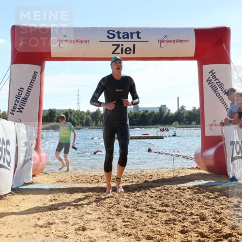07.09.2025 - 19. Norderstedt Triathlon Luisa Fischer http://msf.ph/oto/8752187 07.09.2025 15:32:41 Schwimmen 488, 529, 543, 548 meine-sportfotos.de