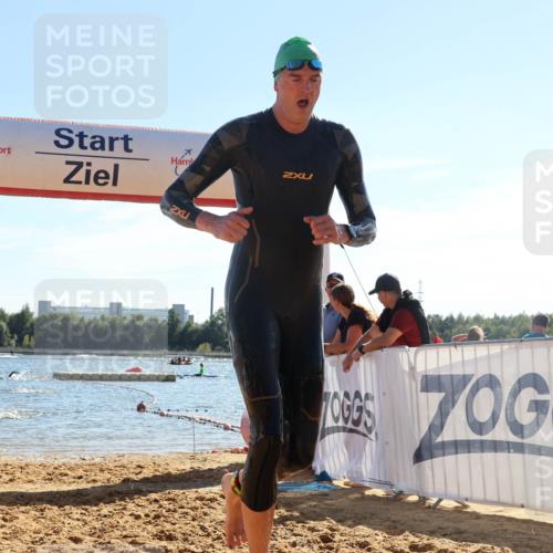 07.09.2025 - 19. Norderstedt Triathlon Luisa Fischer http://msf.ph/oto/8752198 07.09.2025 15:32:42 Schwimmen 488, 529, 543, 548 meine-sportfotos.de