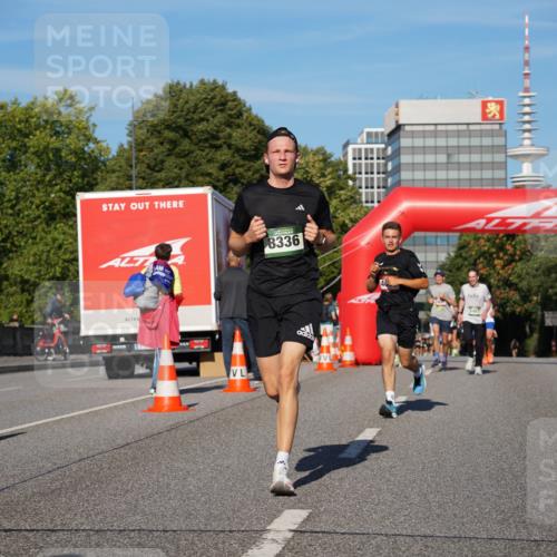 07.09.2025 - BARMER Alsterlauf Yannick Fuchs http://msf.ph/oto/8752204 07.09.2025 09:36:13 Laufen 8336, 46, 3467 meine-sportfotos.de