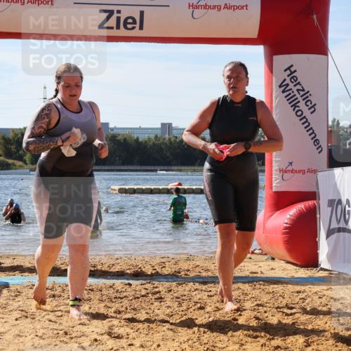 07.09.2025 - 19. Norderstedt Triathlon Luisa Fischer http://msf.ph/oto/8752225 07.09.2025 11:22:01 Schwimmen 259, 1381 meine-sportfotos.de
