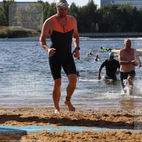 07.09.2025 - 19. Norderstedt Triathlon Luisa Fischer http://msf.ph/oto/8752255 07.09.2025 11:22:15 Schwimmen 233, 287, 1315 meine-sportfotos.de