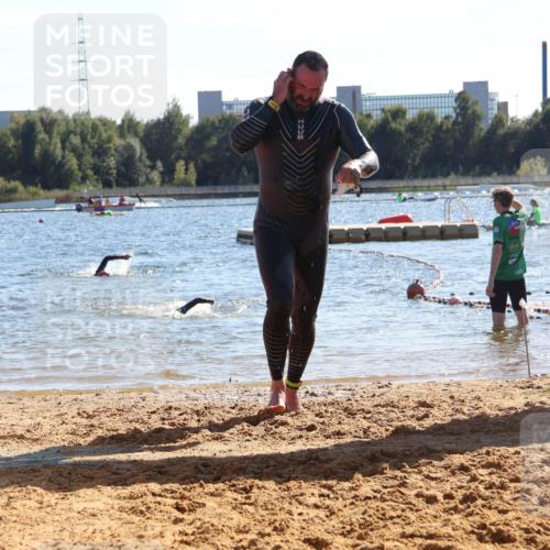 07.09.2025 - 19. Norderstedt Triathlon Luisa Fischer http://msf.ph/oto/8752270 07.09.2025 15:33:14 Schwimmen 516 meine-sportfotos.de