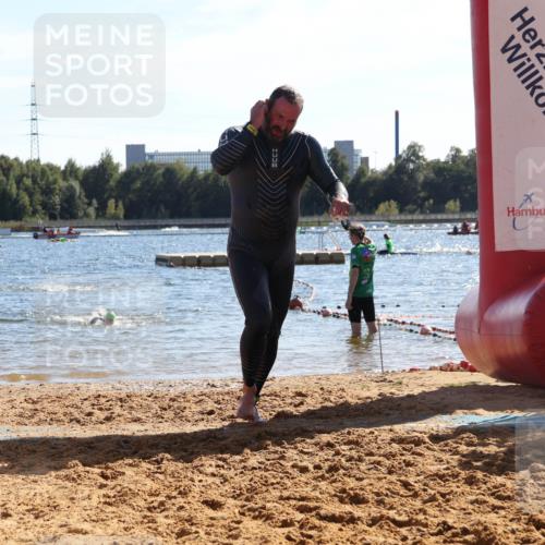 07.09.2025 - 19. Norderstedt Triathlon Luisa Fischer http://msf.ph/oto/8752277 07.09.2025 15:33:15 Schwimmen 516 meine-sportfotos.de