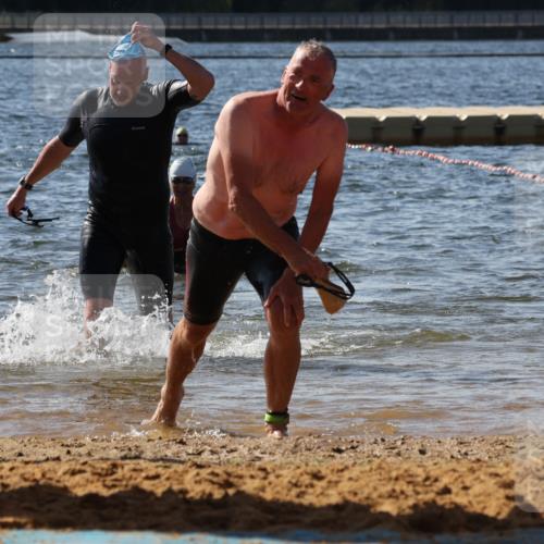 07.09.2025 - 19. Norderstedt Triathlon Luisa Fischer http://msf.ph/oto/8752290 07.09.2025 11:22:20 Schwimmen 233, 234, 287, 1315, 1319 meine-sportfotos.de