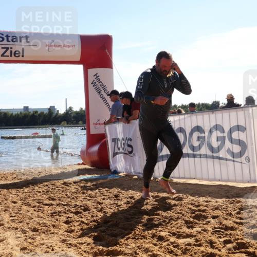 07.09.2025 - 19. Norderstedt Triathlon Luisa Fischer http://msf.ph/oto/8752295 07.09.2025 15:33:17 Schwimmen 516 meine-sportfotos.de
