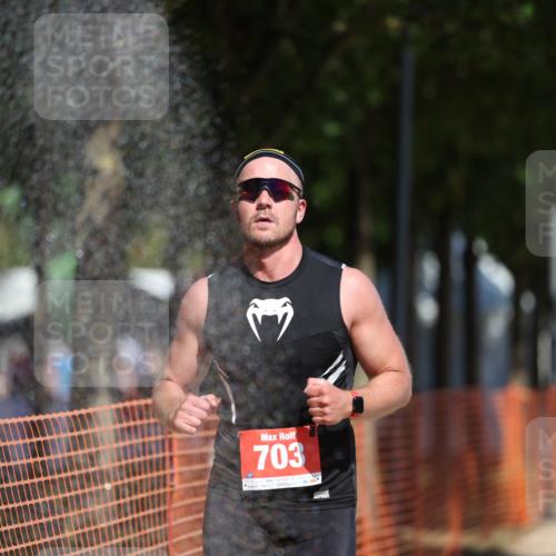 07.09.2025 - 19. Norderstedt Triathlon Michael Strokosch http://msf.ph/oto/8752308 07.09.2025 12:46:09 Laufen 703, 1370, 1382 meine-sportfotos.de