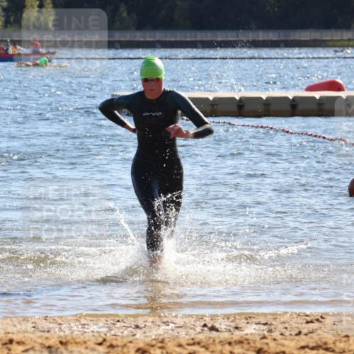 07.09.2025 - 19. Norderstedt Triathlon Luisa Fischer http://msf.ph/oto/8752309 07.09.2025 15:33:20 Schwimmen 516, 1080 meine-sportfotos.de