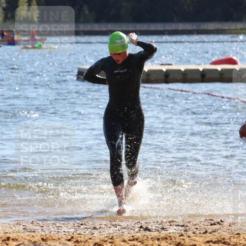 07.09.2025 - 19. Norderstedt Triathlon Luisa Fischer http://msf.ph/oto/8752316 07.09.2025 15:33:21 Schwimmen 516, 1080 meine-sportfotos.de
