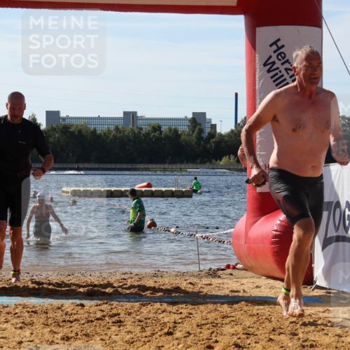 07.09.2025 - 19. Norderstedt Triathlon Luisa Fischer http://msf.ph/oto/8752348 07.09.2025 11:22:25 Schwimmen 234, 287, 1319 meine-sportfotos.de