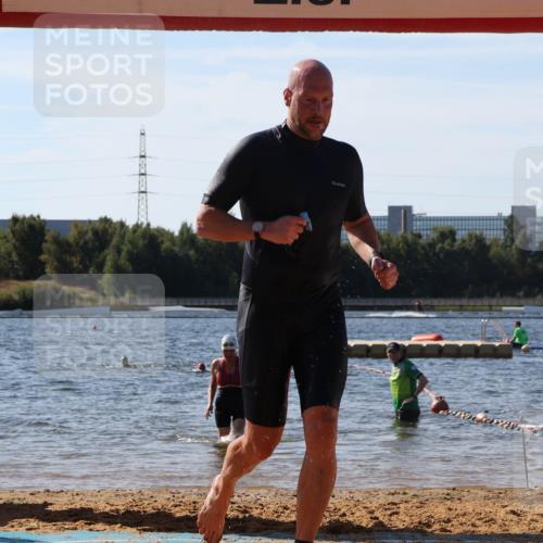 07.09.2025 - 19. Norderstedt Triathlon Luisa Fischer http://msf.ph/oto/8752361 07.09.2025 11:22:26 Schwimmen 234, 287, 1319 meine-sportfotos.de