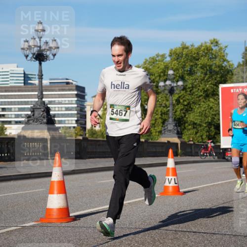 07.09.2025 - BARMER Alsterlauf Yannick Fuchs http://msf.ph/oto/8752387 07.09.2025 09:36:18 Laufen 5467, 800, 2400 meine-sportfotos.de
