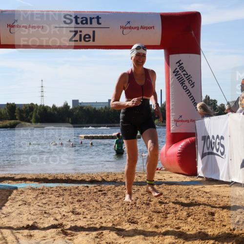 07.09.2025 - 19. Norderstedt Triathlon Luisa Fischer http://msf.ph/oto/8752399 07.09.2025 11:22:36 Schwimmen 146, 234, 1319 meine-sportfotos.de