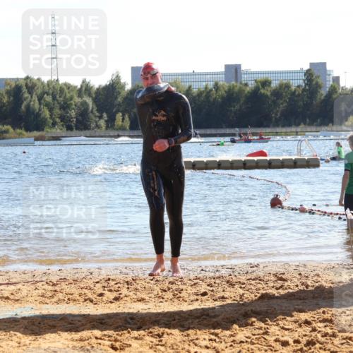 07.09.2025 - 19. Norderstedt Triathlon Luisa Fischer http://msf.ph/oto/8752402 07.09.2025 15:33:38 Schwimmen 503 meine-sportfotos.de