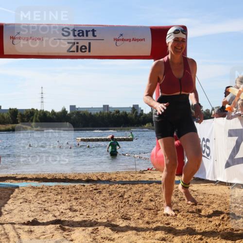 07.09.2025 - 19. Norderstedt Triathlon Luisa Fischer http://msf.ph/oto/8752410 07.09.2025 11:22:37 Schwimmen 146, 234, 1319 meine-sportfotos.de