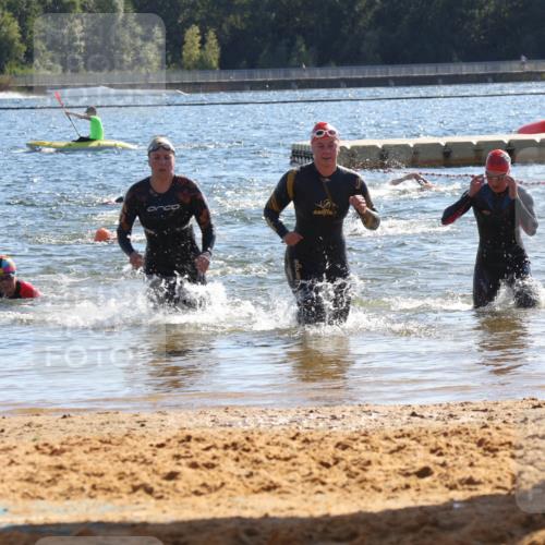 07.09.2025 - 19. Norderstedt Triathlon Luisa Fischer http://msf.ph/oto/8752466 07.09.2025 15:34:13 Schwimmen 1065, 1073, 1099 meine-sportfotos.de