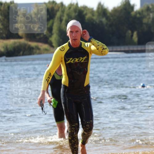07.09.2025 - 19. Norderstedt Triathlon Luisa Fischer http://msf.ph/oto/8752529 07.09.2025 11:23:14 Schwimmen 703, 807, 857, 859, 1349 meine-sportfotos.de