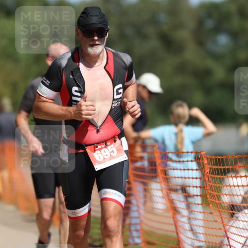 07.09.2025 - 19. Norderstedt Triathlon Michael Strokosch http://msf.ph/oto/8752537 07.09.2025 12:46:25 Laufen 278, 695, 728, 838, 1233 meine-sportfotos.de