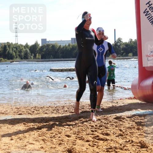 07.09.2025 - 19. Norderstedt Triathlon Luisa Fischer http://msf.ph/oto/8752562 07.09.2025 15:34:23 Schwimmen 1065, 1073, 1092, 1099, 1563 meine-sportfotos.de