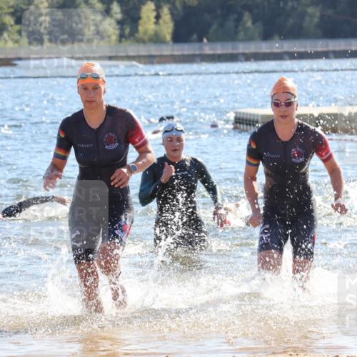 07.09.2025 - 19. Norderstedt Triathlon Luisa Fischer http://msf.ph/oto/8752575 07.09.2025 15:34:28 Schwimmen 1051, 1054, 1065, 1073, 1092, 1099, 1563 meine-sportfotos.de