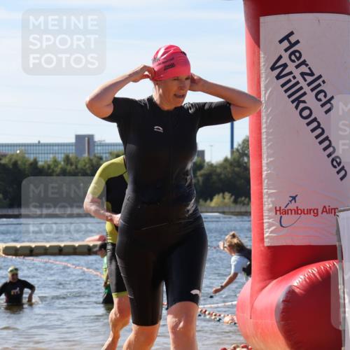 07.09.2025 - 19. Norderstedt Triathlon Luisa Fischer http://msf.ph/oto/8752580 07.09.2025 11:23:20 Schwimmen 703, 807, 857, 1282, 1349 meine-sportfotos.de