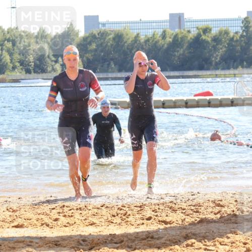 07.09.2025 - 19. Norderstedt Triathlon Luisa Fischer http://msf.ph/oto/8752593 07.09.2025 15:34:30 Schwimmen 1051, 1054, 1065, 1073, 1092, 1099, 1563 meine-sportfotos.de