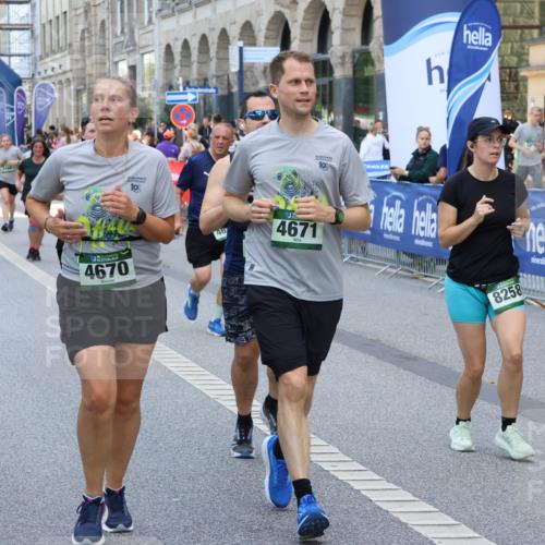 07.09.2025 - BARMER Alsterlauf Strokosch-Dieckow http://msf.ph/oto/8752599 07.09.2025 10:14:54 Ziel 2158, 2651, 2674, 2705, 2936, 3132, 3133, 3243, 3548, 3722, 3885, 3886, 4020, 4021, 4024, 4177, 4520, 4556, 4756, 4757, 4878, 4879, 5134, 5270, 5271, 5291, 5631, 6194, 8413 meine-sportfotos.de